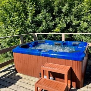 Cabane MARTIN PECHEUR avec accès Jacuzzi pour 2 personnes avec petit déjeuner